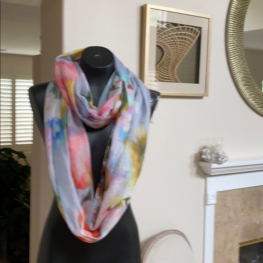Scarf
